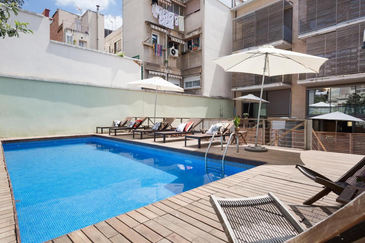 My Space Barcelona Gracia Pool Terrace Exterior photo